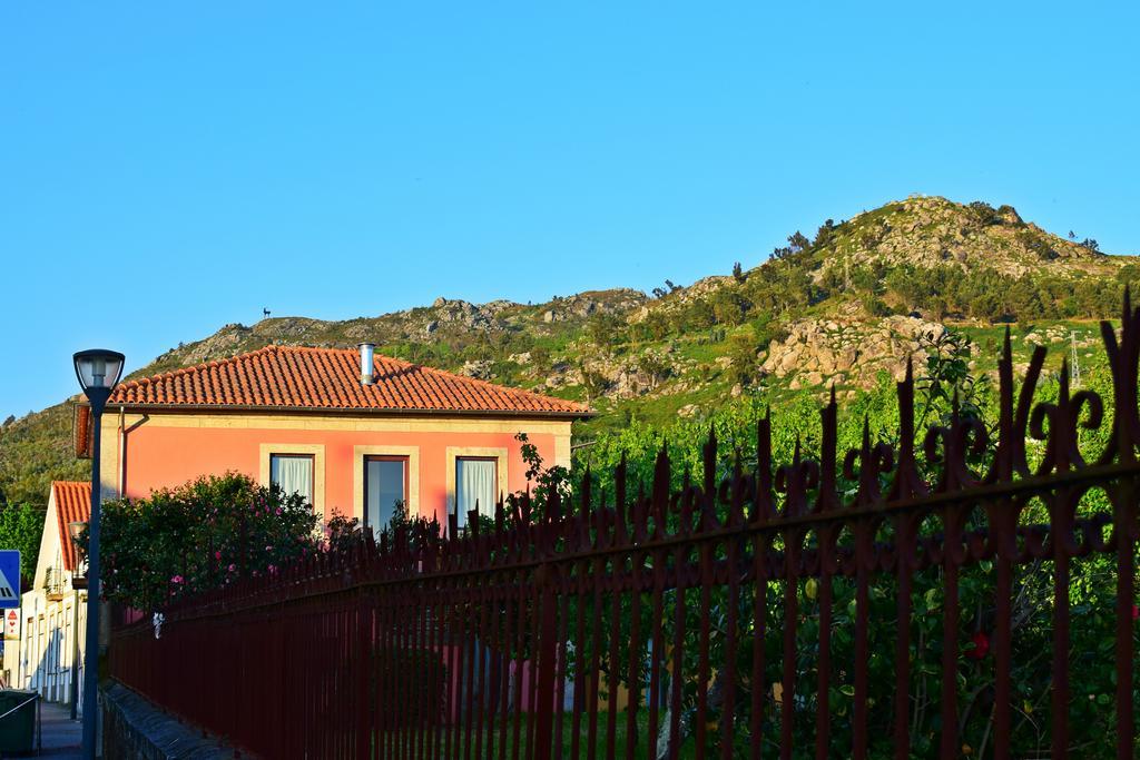 ヴィラ・ノーヴァ・デ・セルヴェイラCasas Marias De Portugal - Cerveiraアパートメント エクステリア 写真